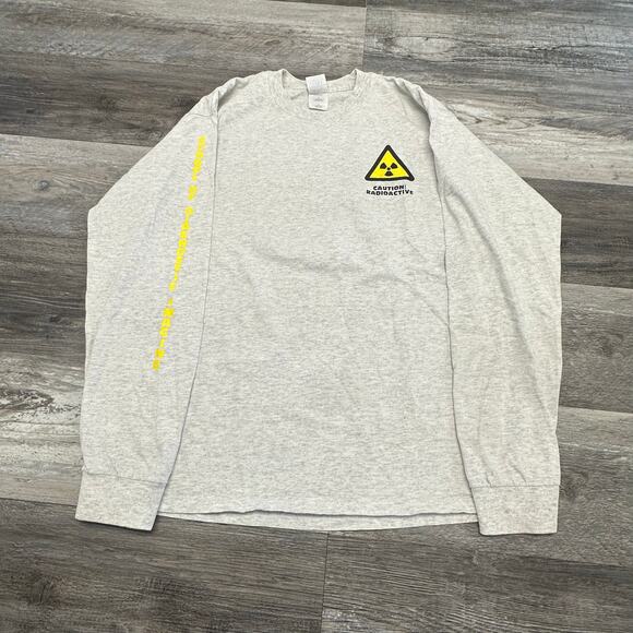 Vintage 90s Y2K Caution Radioactive Rontgen Rad Tech Humor Grey Mens L Funny Tee - Picture 1 of 10